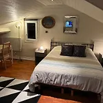 Atmosphere Petit Dejeuner Compris Guest house 4*