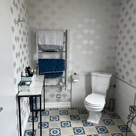 Atmosphere Petit Dejeuner Compris Grenoble