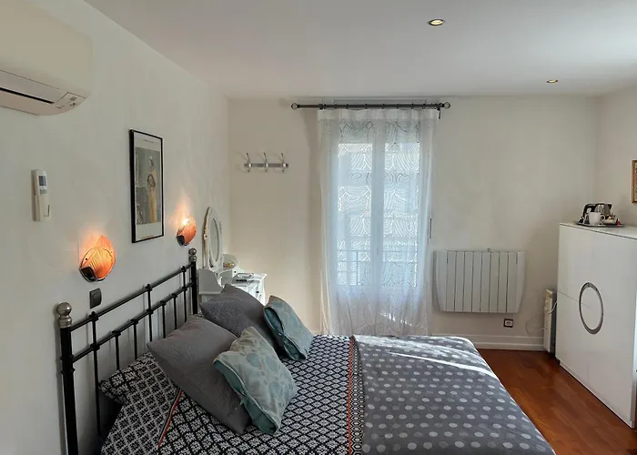 Pensionat Atmosphere Petit Dejeuner Compris Grenoble