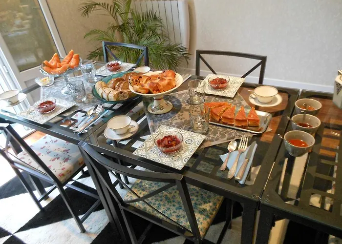 Pensionat Atmosphere Petit Dejeuner Compris 4*