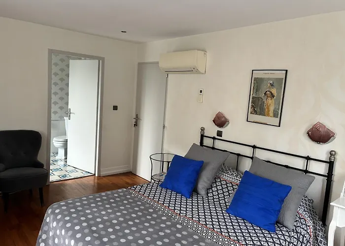 Atmosphere Petit Dejeuner Compris 4* Grenoble