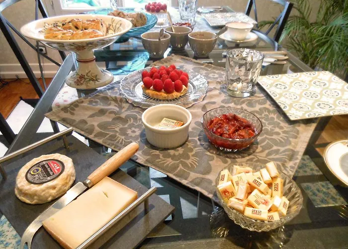 Atmosphere Petit Dejeuner Compris 4*